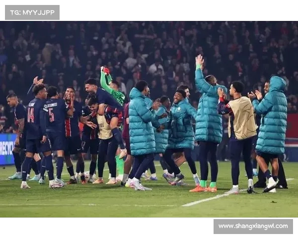 法甲球迷互动大解析 如何与巴黎圣日耳曼球迷展开热烈讨论